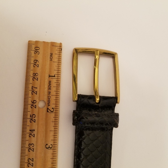 Trafalgar Men's Leather Snakeskin Belt Black  Size 36 Gold Tone Square Buckle - Picture 15 of 15